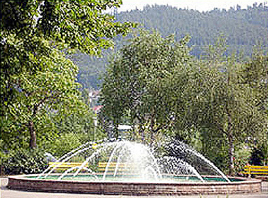 Springbrunnen im Park.